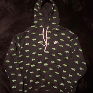 Men’s Nike All Over Print Hoodie in Black and Green (L)